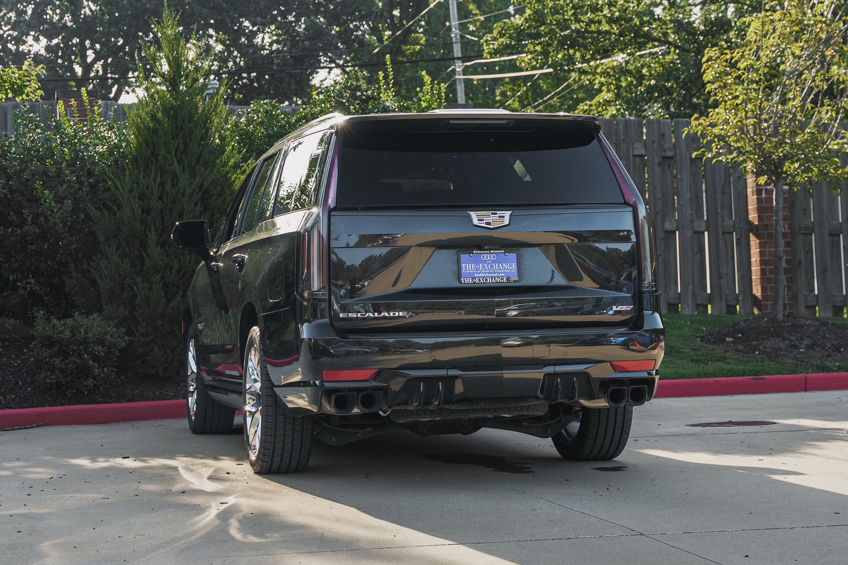 Used 2024 Cadillac Escalade V w/ LPO, Floor Liner Package AWD/4WD image 4