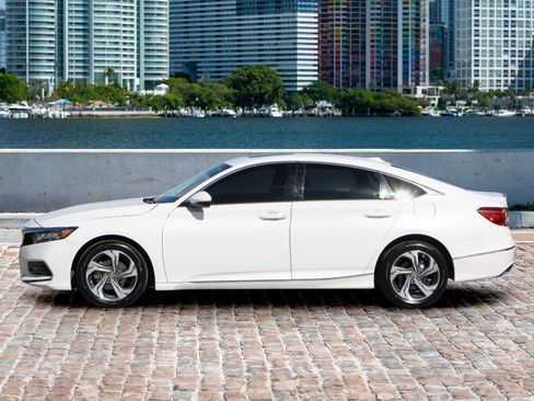 Certified 2019 Honda Accord EX-L image 10