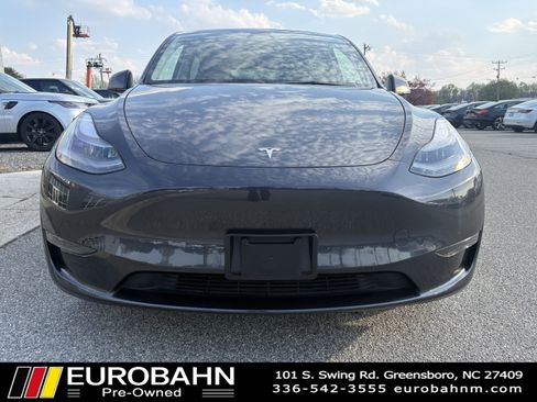 Used 2024 Tesla Model Y Long Range image 25