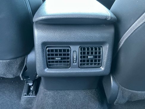 Used 2024 Toyota Camry XSE image 31