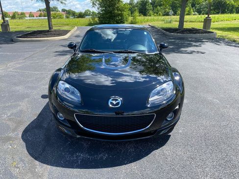 Used 2012 MAZDA MX-5 Miata Grand Touring w/ Premium Pkg RWD image 4