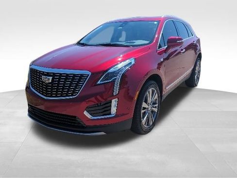 Used 2021 Cadillac XT5 Premium Luxury FWD image 8