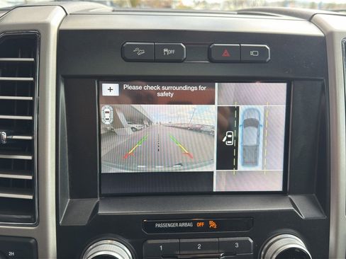 Used 2017 Ford F150 King Ranch w/ Equipment Group 601A Luxury image 31