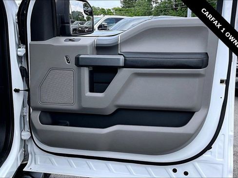 Used 2019 Ford F150 XLT w/ Equipment Group 302A Luxury AWD/4WD image 27