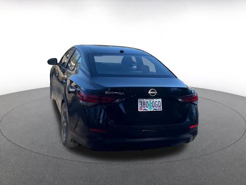 Used 2025 Nissan Sentra SV image 10