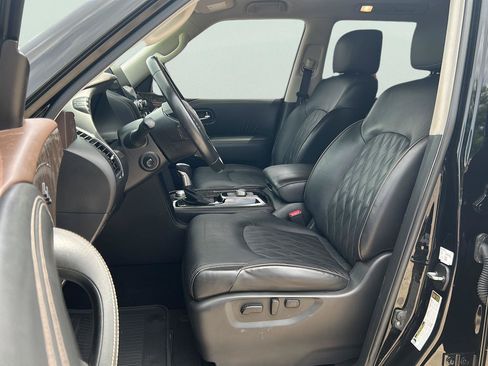 Used 2022 Nissan Armada Platinum w/ Captain's Chairs Package AWD/4WD image 7
