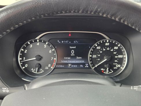 Used 2024 Nissan Frontier SV w/ SV Convenience Package image 26