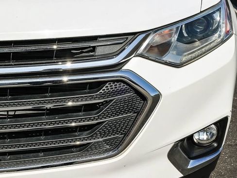 Used 2019 Chevrolet Traverse LT FWD image 10