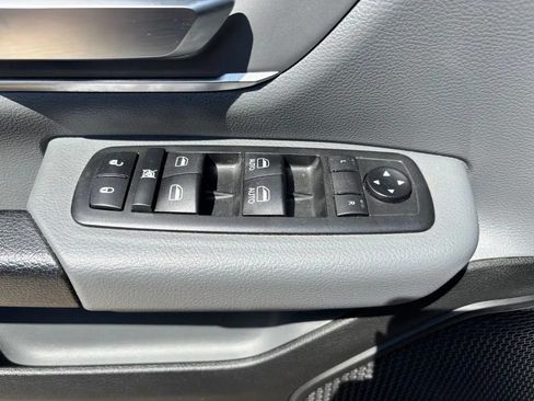 Used 2020 RAM 1500 Big Horn AWD/4WD image 21