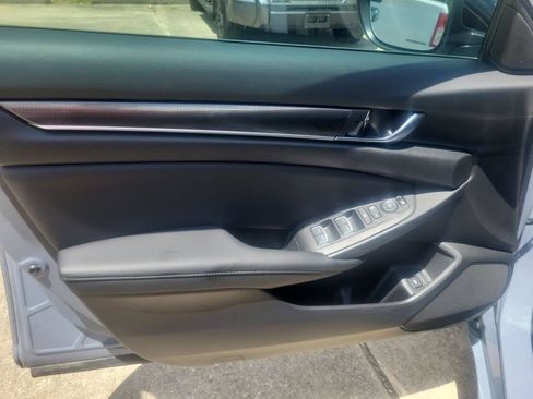 Used 2022 Honda Accord Sport Special Edition image 13