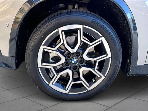 New 2026 BMW X1 xDrive28i w/ Technology Package image 11