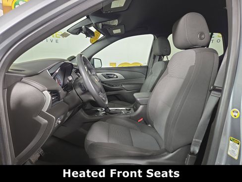 Used 2023 Chevrolet Traverse LT image 11