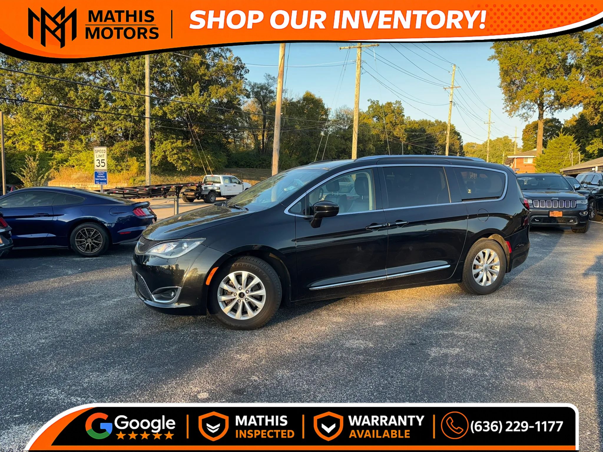 Used 2018 Chrysler Pacifica Touring-L FWD image 1