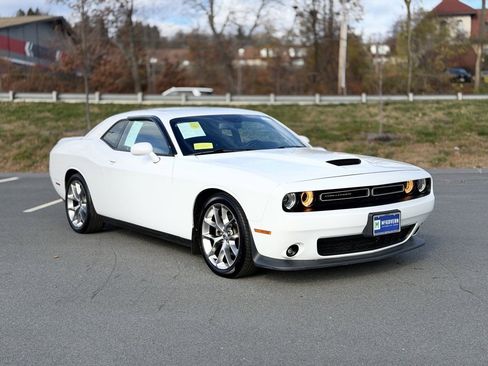 Used 2021 Dodge Challenger GT image 9