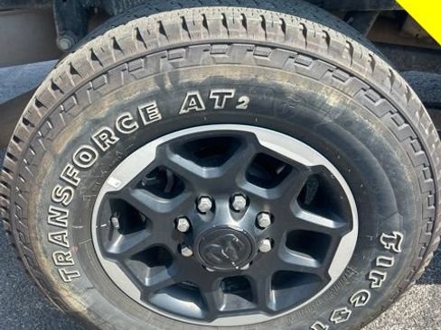 Used 2026 RAM 2500 Laramie AWD/4WD image 8