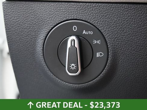 Used 2026 Volkswagen Taos S FWD image 21