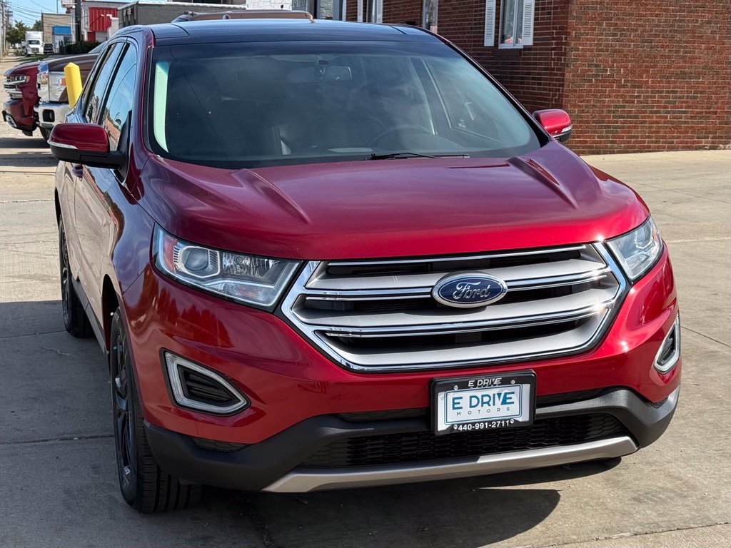 Used 2018 Ford Edge SEL w/ Equipment Group 201A AWD/4WD image 4