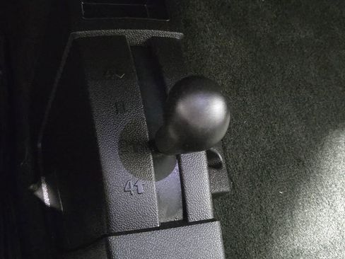 Used 2018 Chevrolet Silverado 1500 Custom w/ Custom Value Package image 23