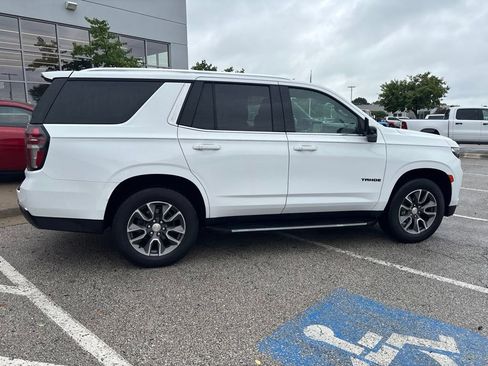 Used 2022 Chevrolet Tahoe LT w/ LT Signature Package AWD/4WD image 30