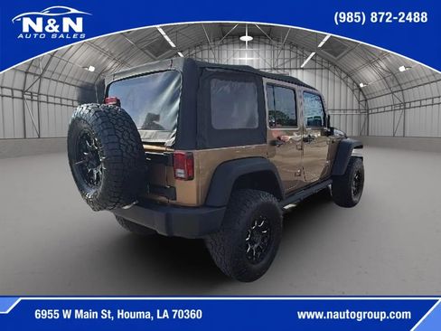 Used 2015 Jeep Wrangler Unlimited Sport w/ Quick Order Package 24S AWD/4WD image 5