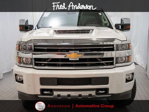 Used 2019 Chevrolet Silverado 2500 High Country w/ Duramax Plus Package AWD/4WD image 2