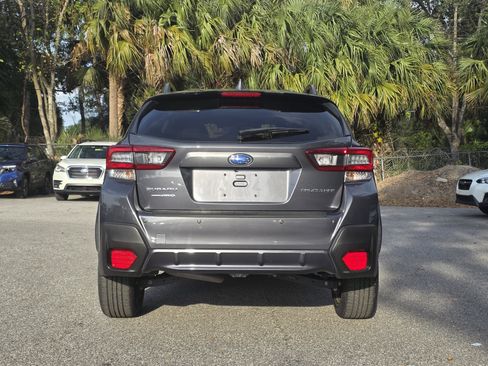 Certified 2022 Subaru Crosstrek 2.5i Limited w/ Moonroof Package 2 image 4