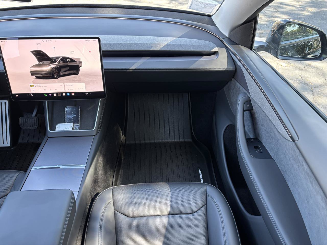 Used 2026 Tesla Model Y Long Range AWD/4WD image 17