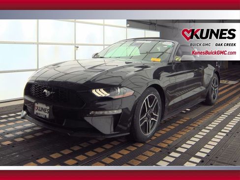 Used 2023 Ford Mustang Premium image 23