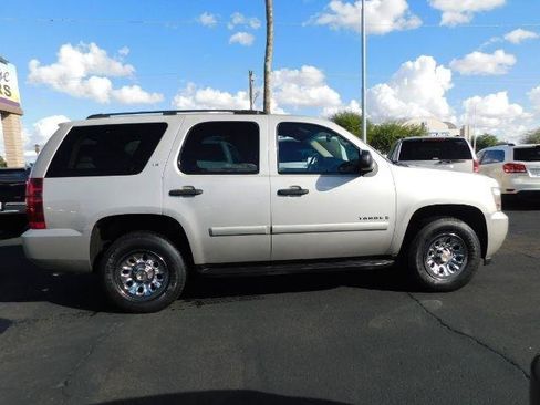 Used 2007 Chevrolet Tahoe LS image 7