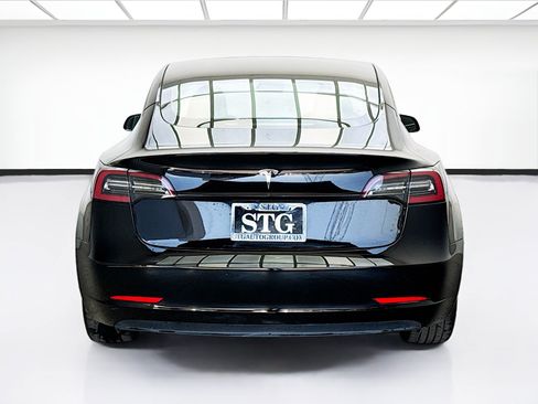 Used 2023 Tesla Model 3 Standard Range RWD image 5