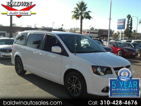 Used 2019 Dodge Grand Caravan GT image 1