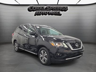 Used 2019 Nissan Pathfinder SV