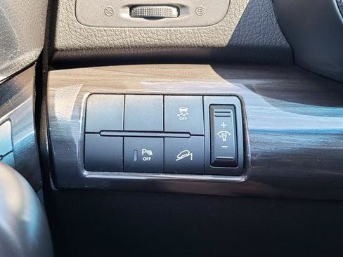 Used 2013 Kia Sorento LX w/ Value Pkg FWD image 19