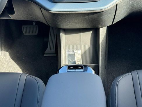 New 2026 Volvo EX30 Ultra w/ Climate Package image 9