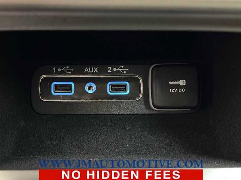 Used 2020 Jeep Grand Cherokee Limited AWD/4WD image 38