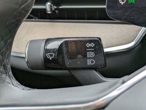 Used 2025 Volvo EX90 Ultra w/ Protection Package Premier image 39