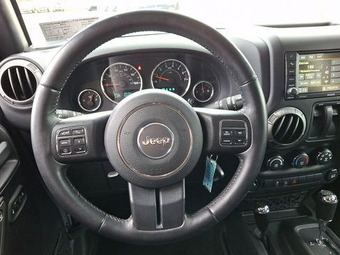 Used 2016 Jeep Wrangler Sport w/ Quick Order Package 24S AWD/4WD image 19