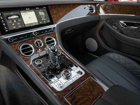 Used 2020 Bentley Continental GT AWD/4WD image 3