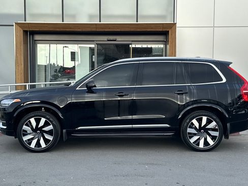 Certified 2025 Volvo XC90 T8 Ultra image 6