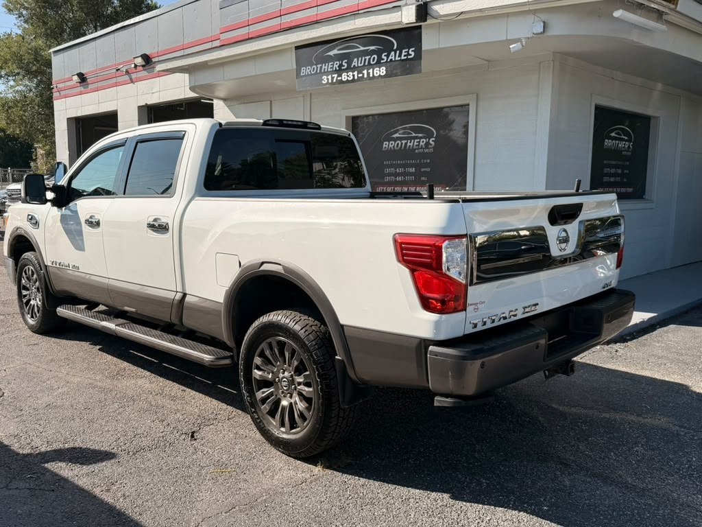 Used 2019 Nissan Titan Platinum Reserve w/ Platinum Utility Package AWD/4WD image 14
