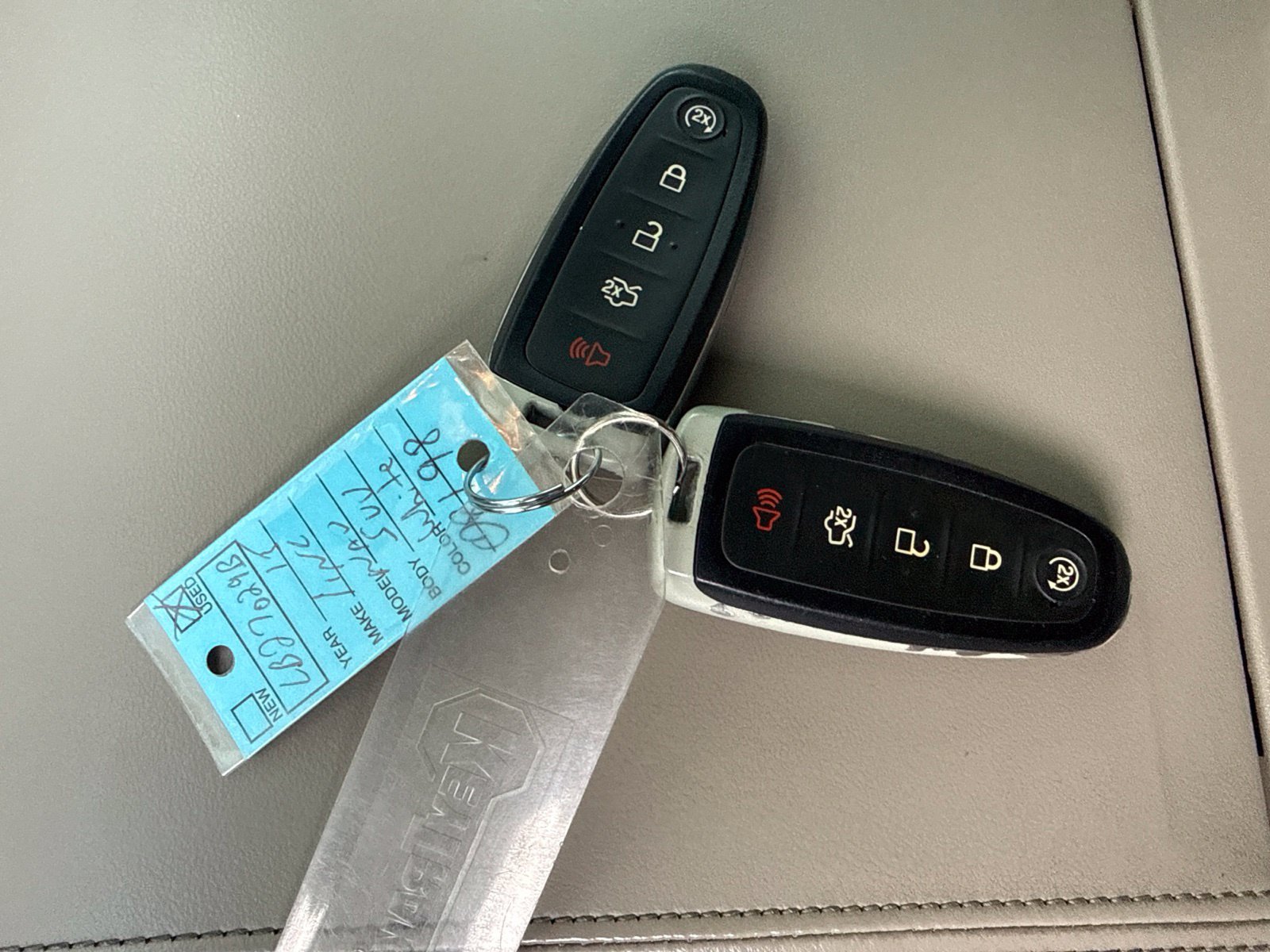 Used 2015 Lincoln Navigator 2WD image 28