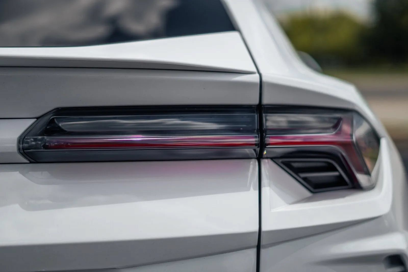 Used 2021 Lamborghini Urus AWD/4WD image 13