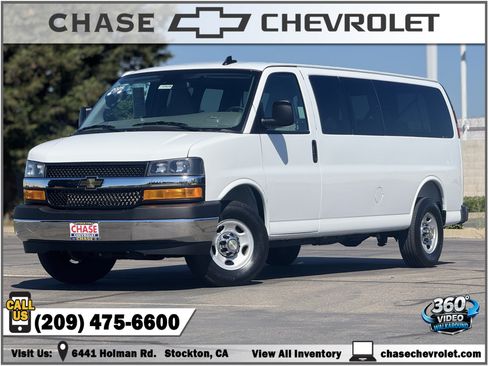 Used 2025 Chevrolet Express 3500 LT w/ LT Preferred Equipment Group RWD image 1