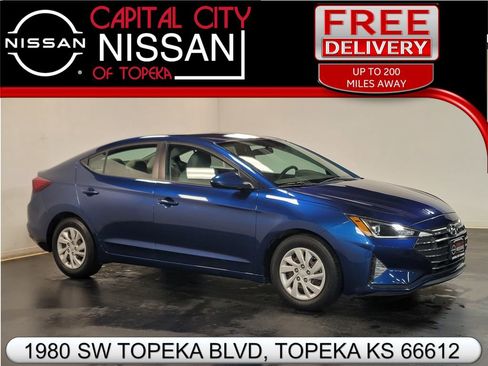 Used 2019 Hyundai Elantra SE image 1