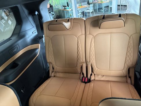 New 2026 Jeep Grand Cherokee L Summit w/ Obsidian Package image 19