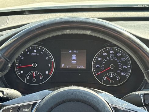 Used 2020 Kia Optima Premium FWD image 10