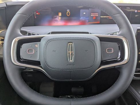 New 2026 Lincoln Nautilus Reserve AWD/4WD image 30