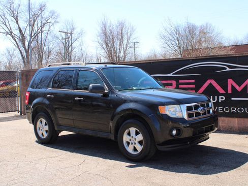 Used 2012 Ford Escape XLT image 4