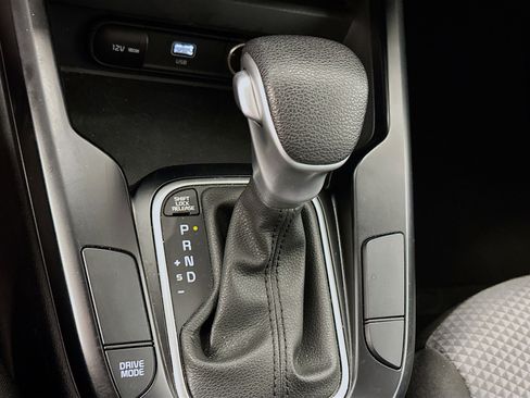 Used 2025 Kia Soul LX w/ LX Technology Package image 24