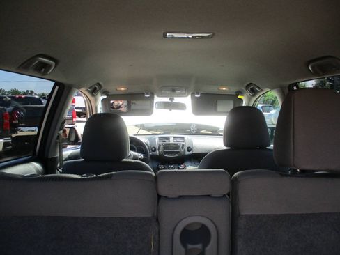 Used 2011 Toyota RAV4 4WD w/ Base L4 Extra Value Pkg image 37
